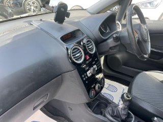 /photos/11198/6afc0a6d-1909-4ada-88c9-a2ce81f7a027_i320x240.jpg