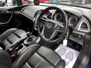 /photos/11198/8510f524-384a-45fa-95ee-79feec553436_i320x240.jpg