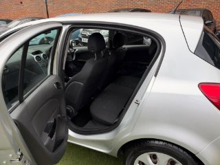 /photos/11198/9f90f00b-eeb3-4ac7-b456-15c1a190a000_i320x240.jpg