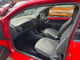 /photos/11198/ec498f60-74ec-4c51-932c-077d361d7193_i320x240.jpg